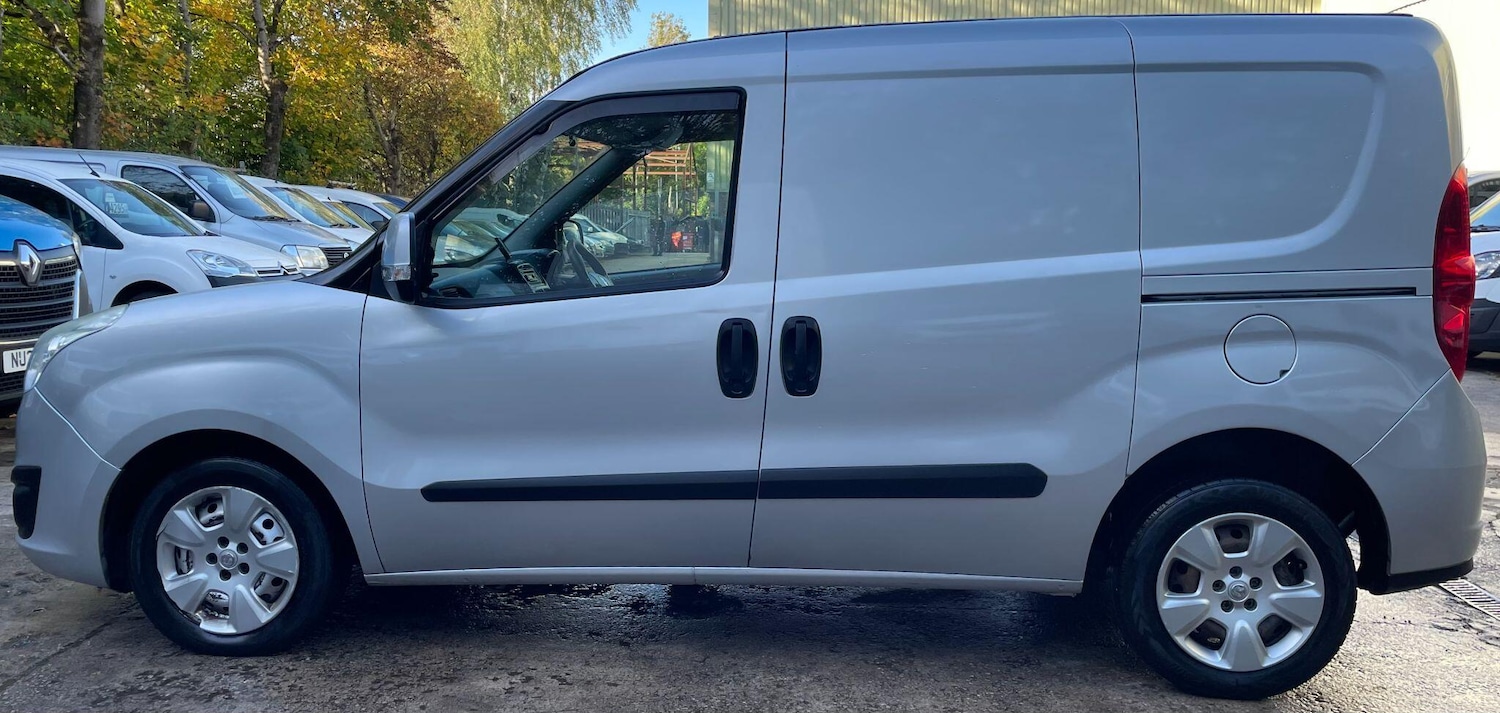 Used Vauxhall Combo 2017 for sale - 76550427: Photo 17