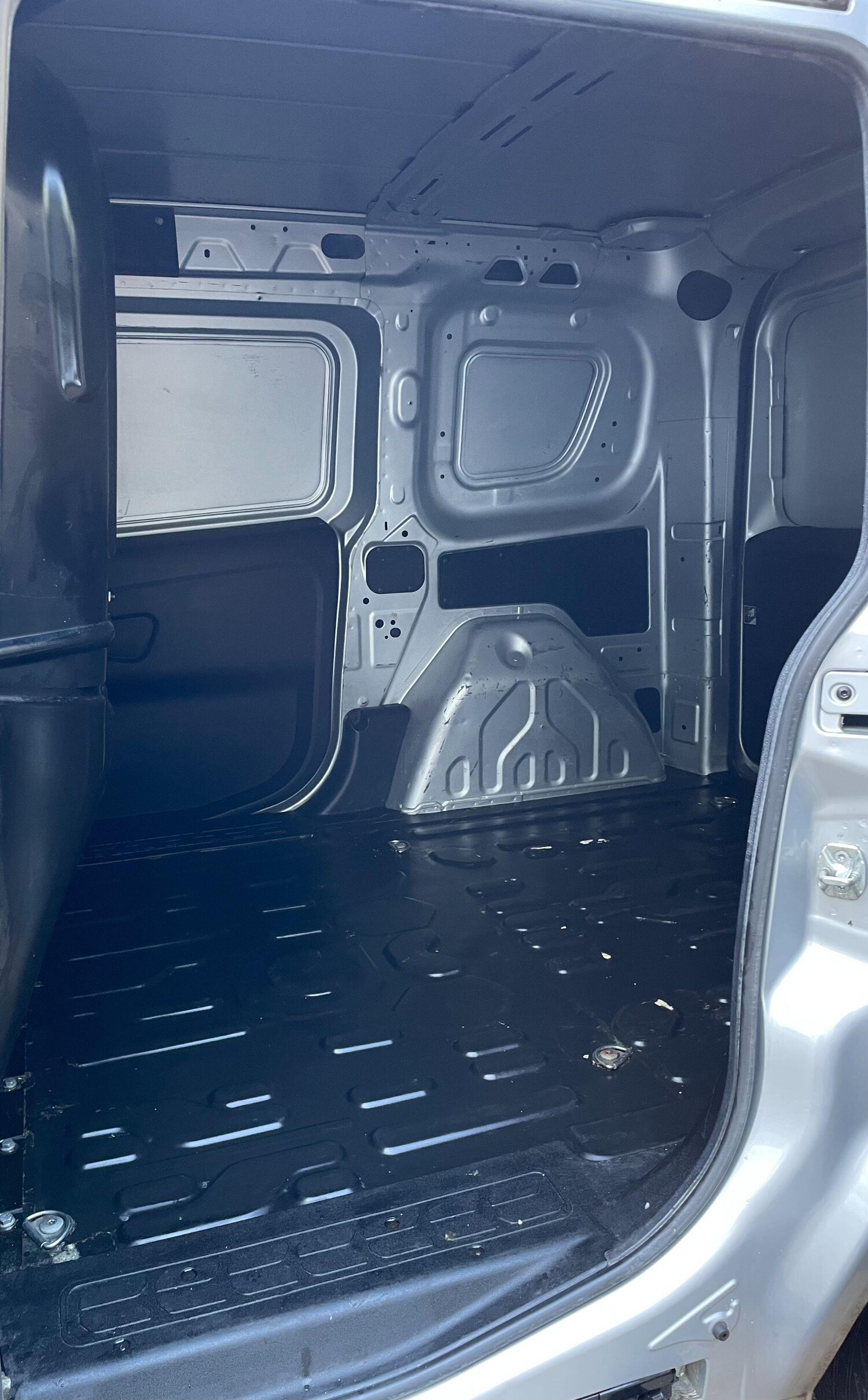 Used Vauxhall Combo 2017 for sale - 76550427: Photo 19