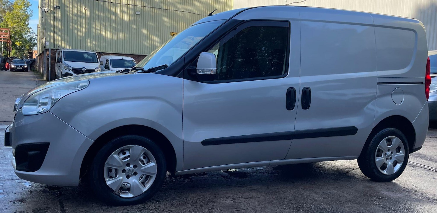Used Vauxhall Combo 2017 for sale - 76550427: Photo 20