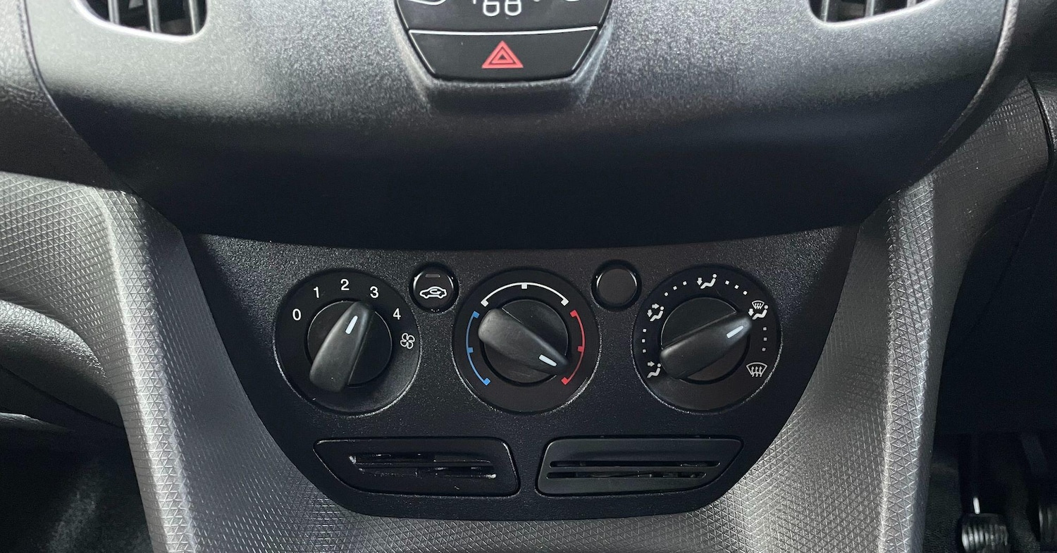 Used Ford Transit Connect 2016 for sale - 77387204: Photo 31