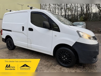 Used Nissan NV200 2014 for sale - 76801544: Photo