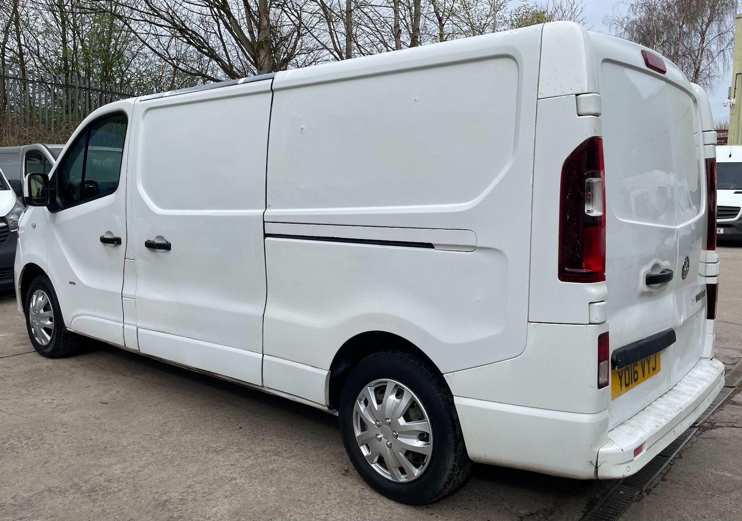 Used Vauxhall Vivaro 2016 for sale - 78141578: Photo 9