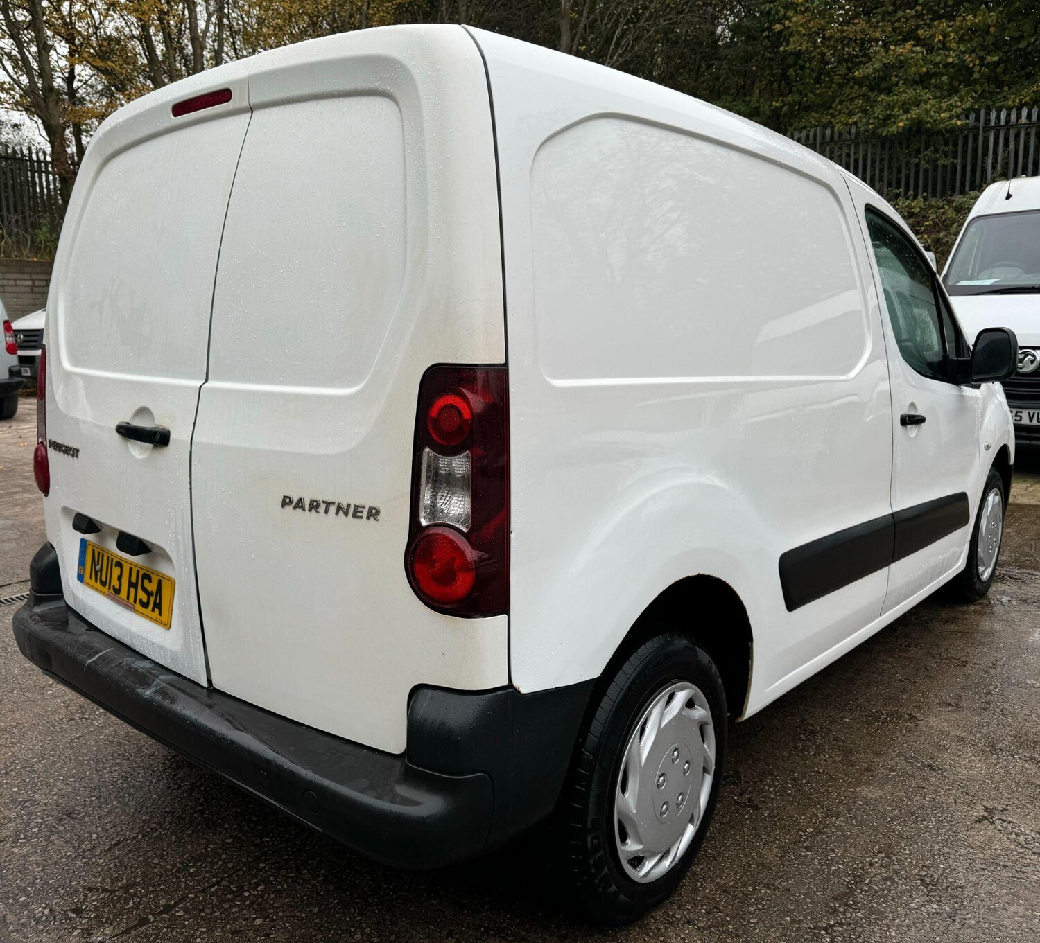 Used Peugeot Partner 2013 for sale - 77468787: Photo 10