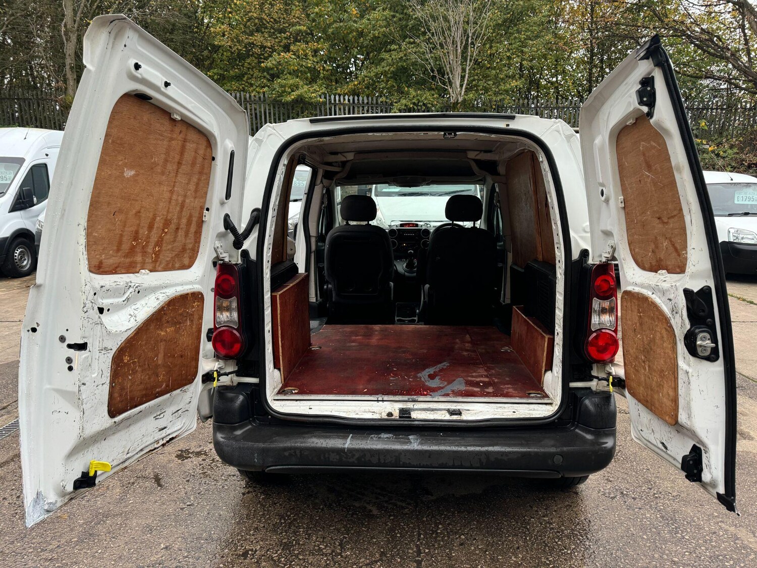 Used Peugeot Partner 2013 for sale - 77468787: Photo 12