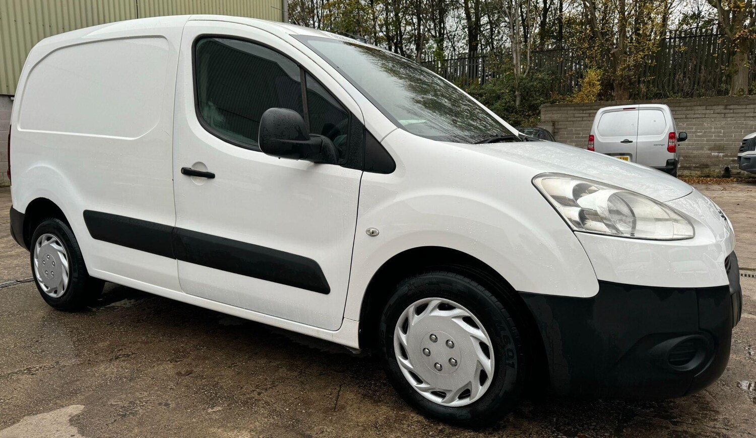 Used Peugeot Partner 2013 for sale - 77468787: Photo 4