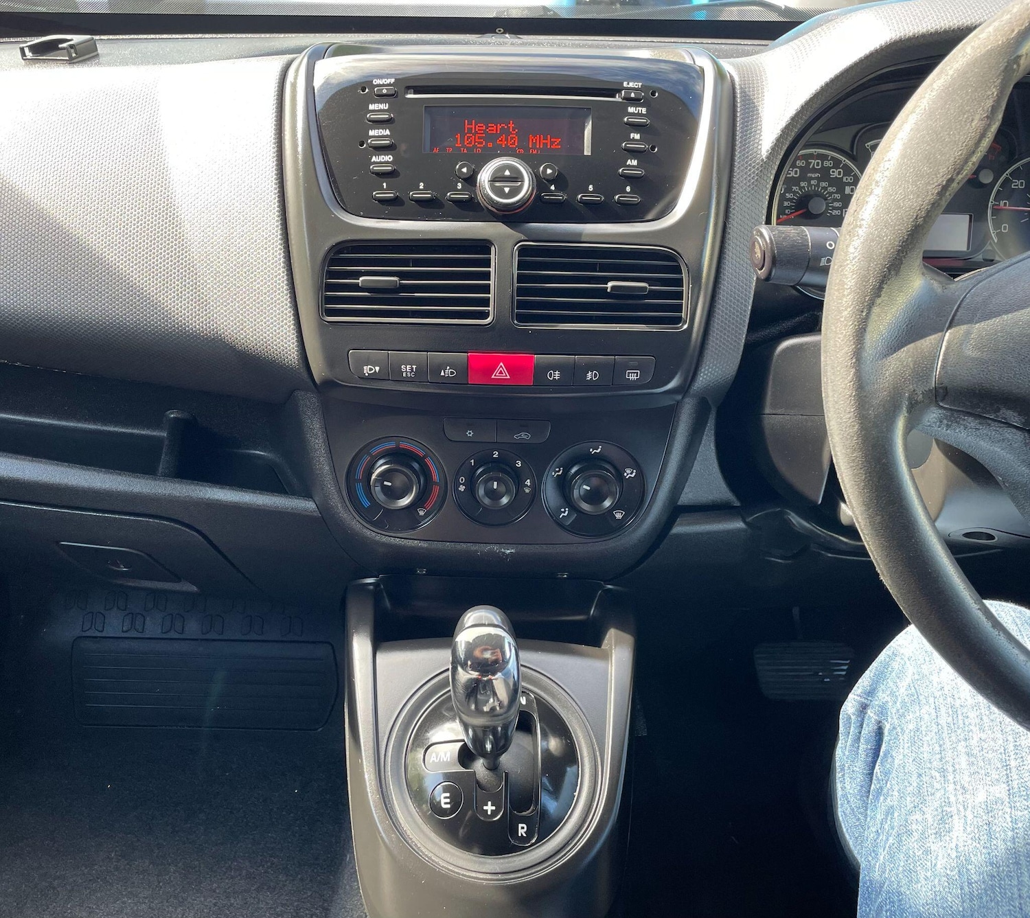 Used Fiat Doblo 2014 for sale - 76688759: Photo 29