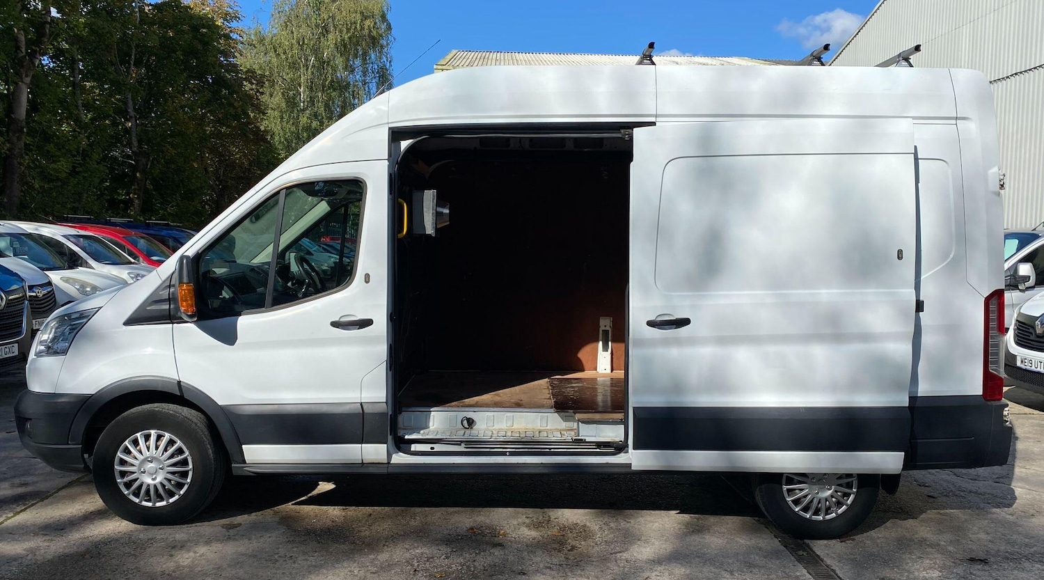 Used Ford Transit 2017 for sale - 76549235: Photo 17