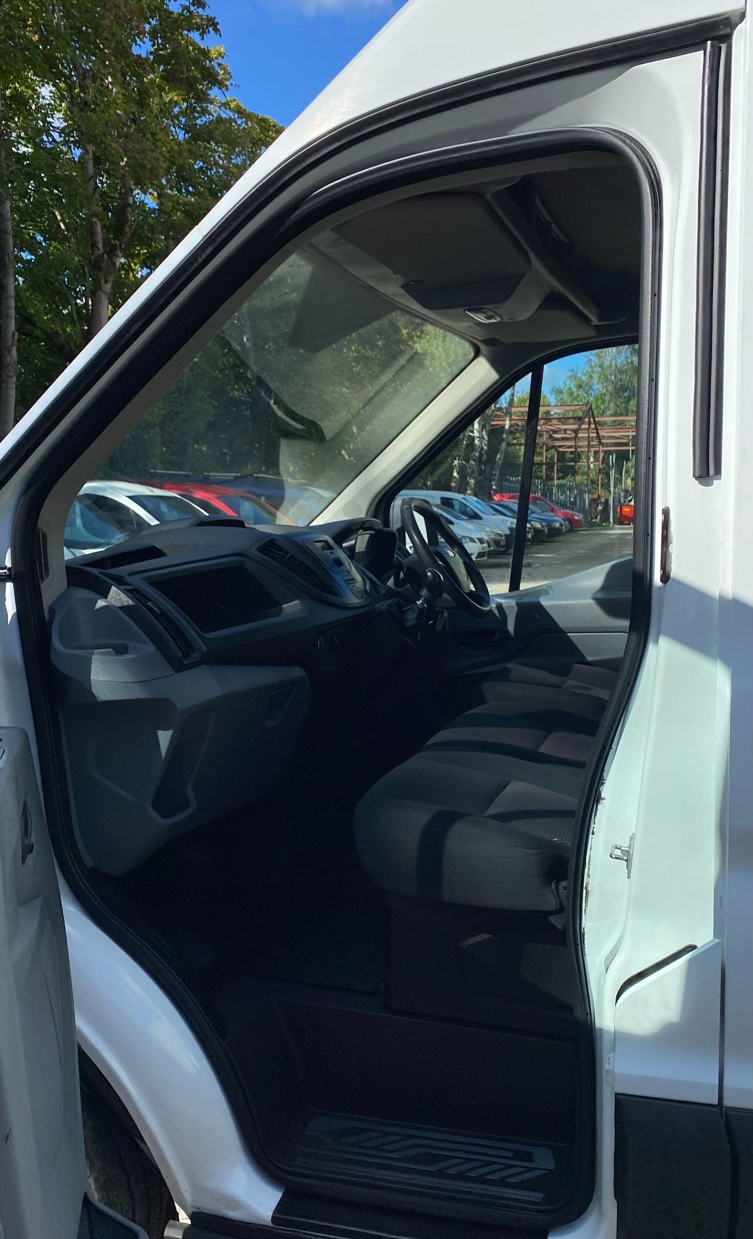 Used Ford Transit 2017 for sale - 76549235: Photo 33