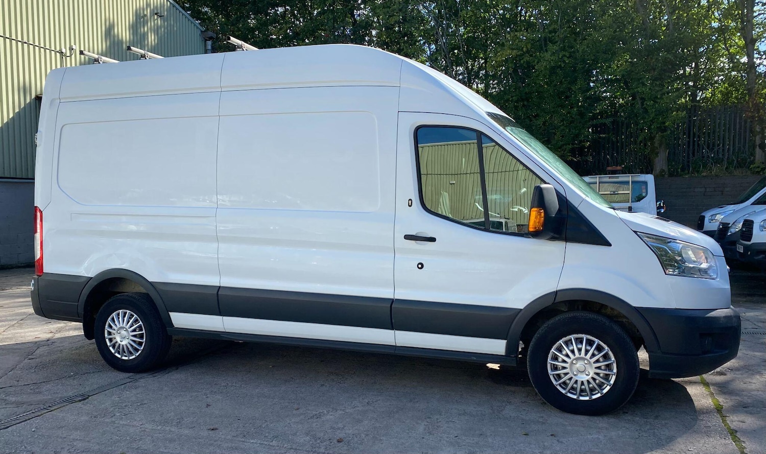 Used Ford Transit 2017 for sale - 76549235: Photo 6