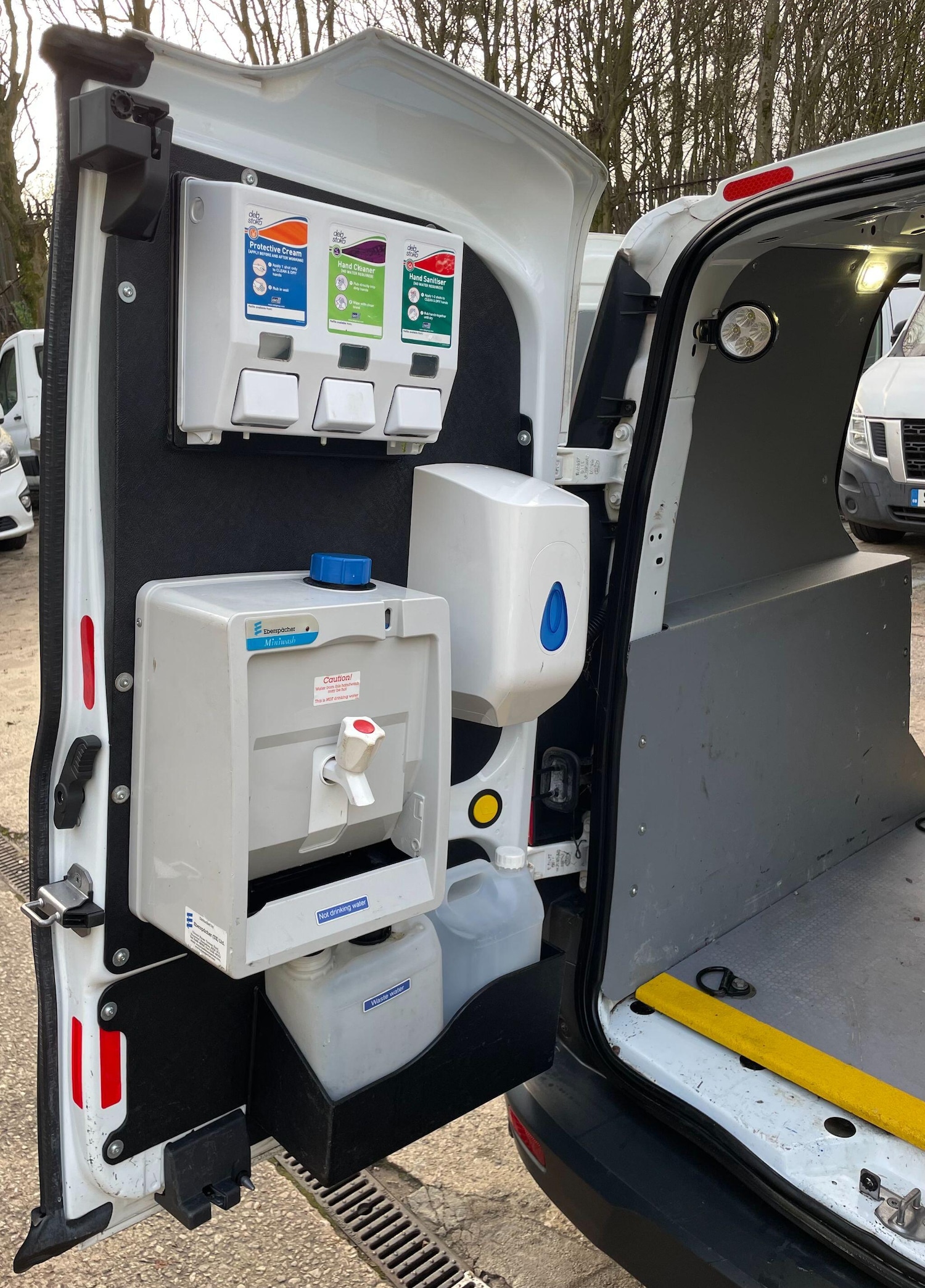 Used Ford Transit Connect 2018 for sale - 76926684: Photo 12