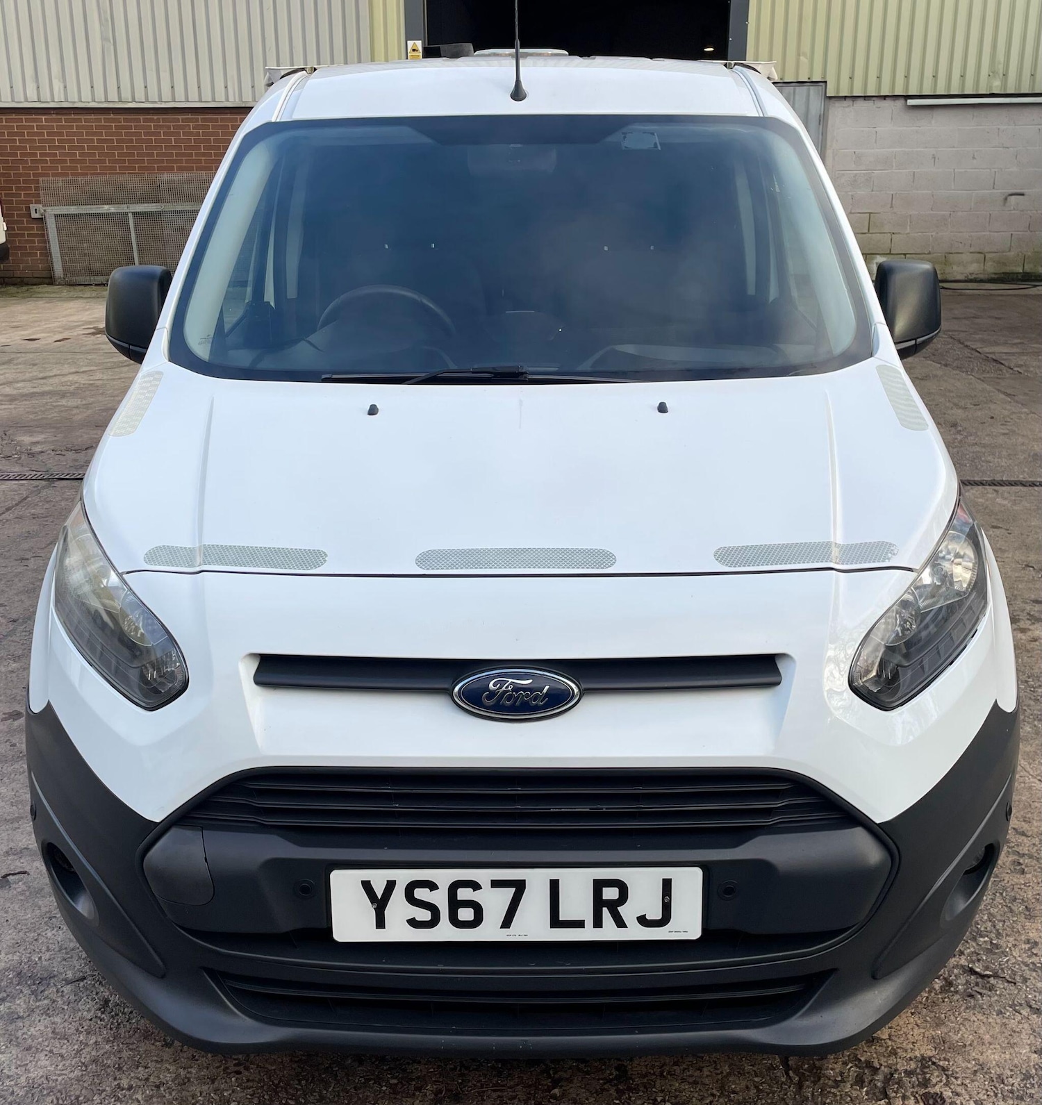 Used Ford Transit Connect 2018 for sale - 76926684: Photo 21