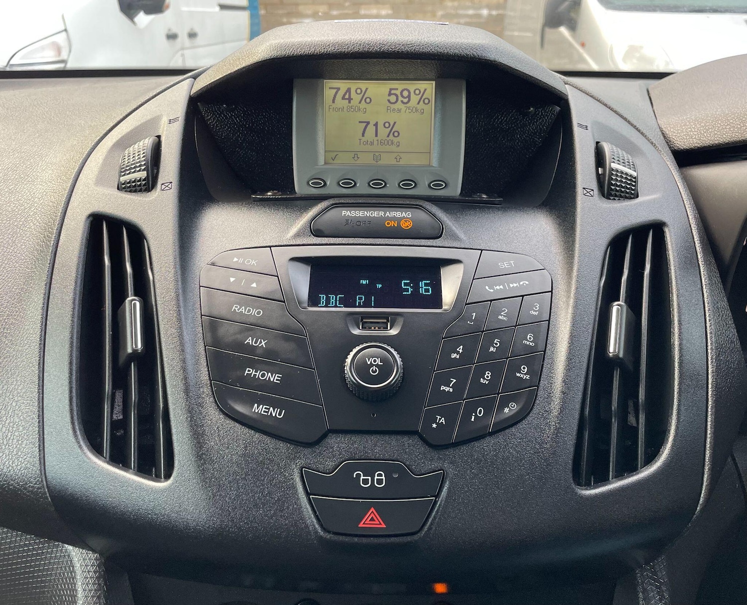 Used Ford Transit Connect 2018 for sale - 76926684: Photo 31