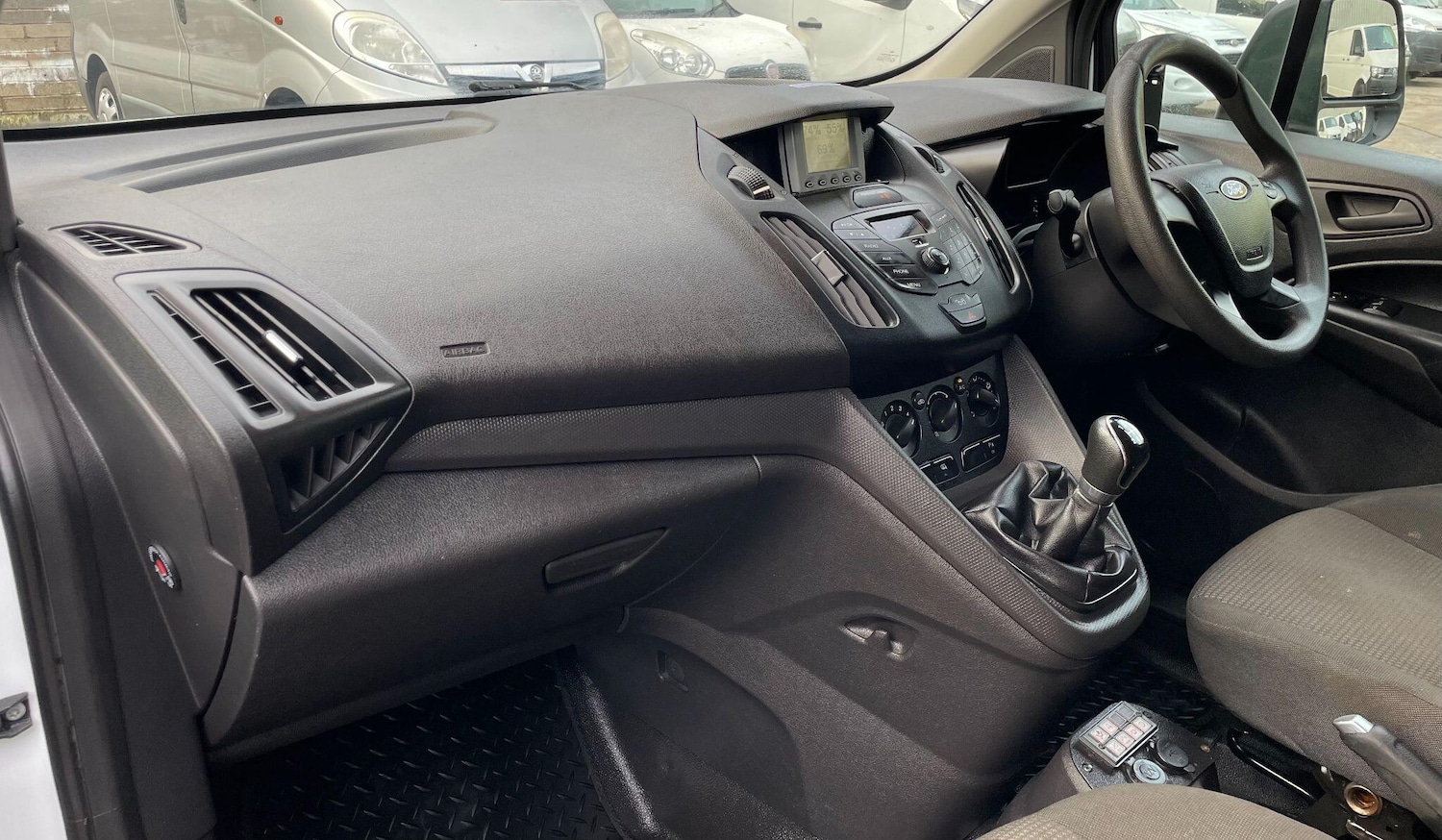 Used Ford Transit Connect 2018 for sale - 76926684: Photo 36