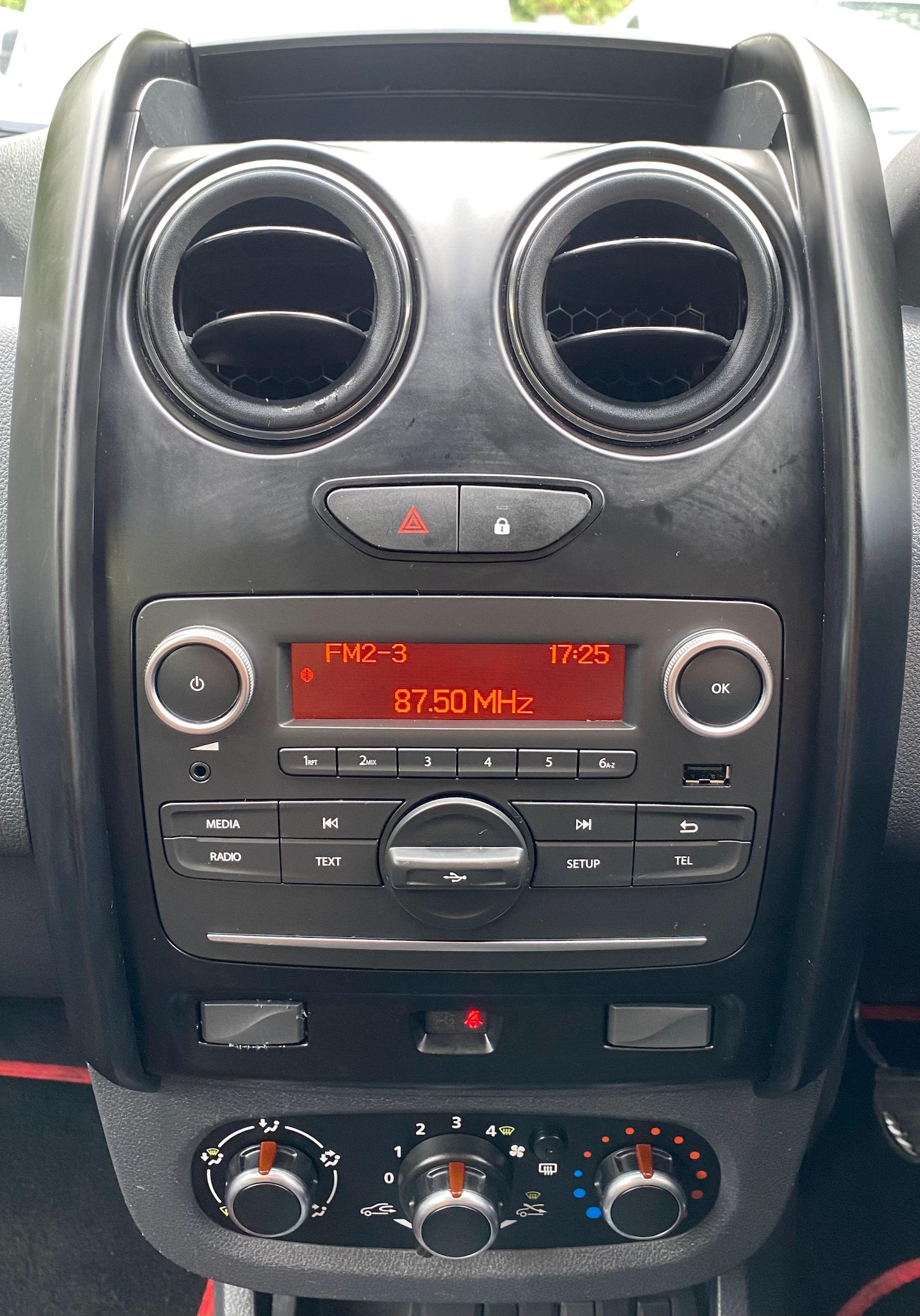 Used Dacia Duster 2018 for sale - 76753031: Photo 27