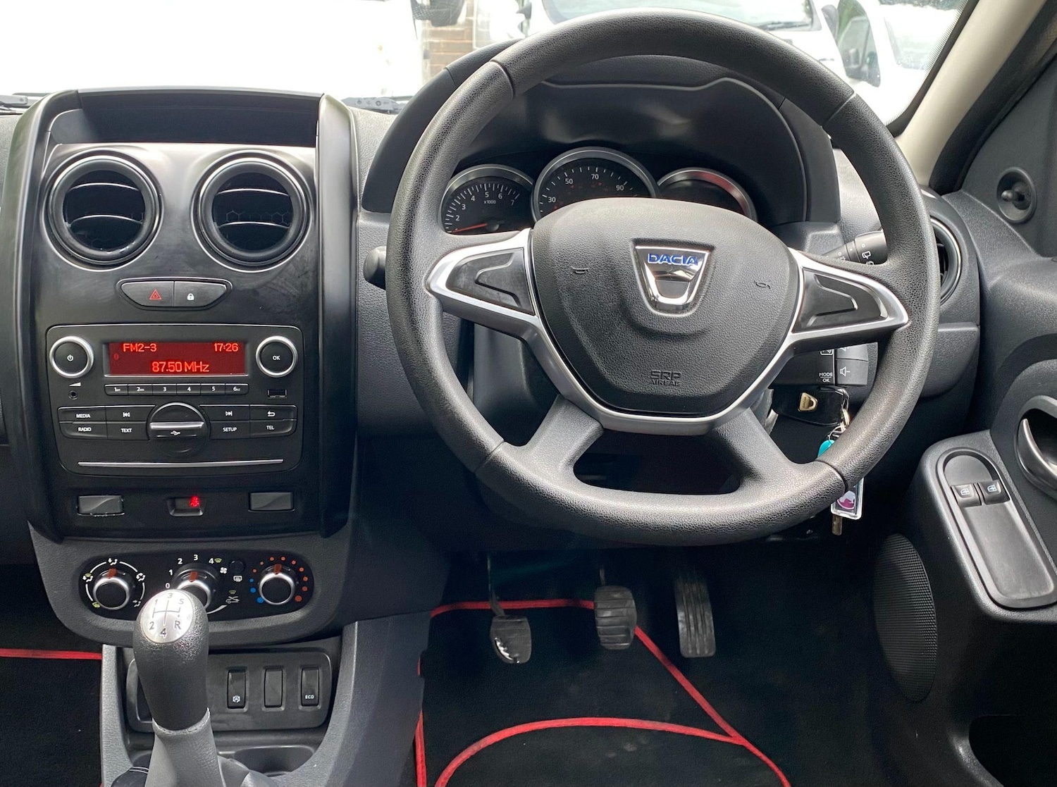 Used Dacia Duster 2018 for sale - 76753031: Photo 34