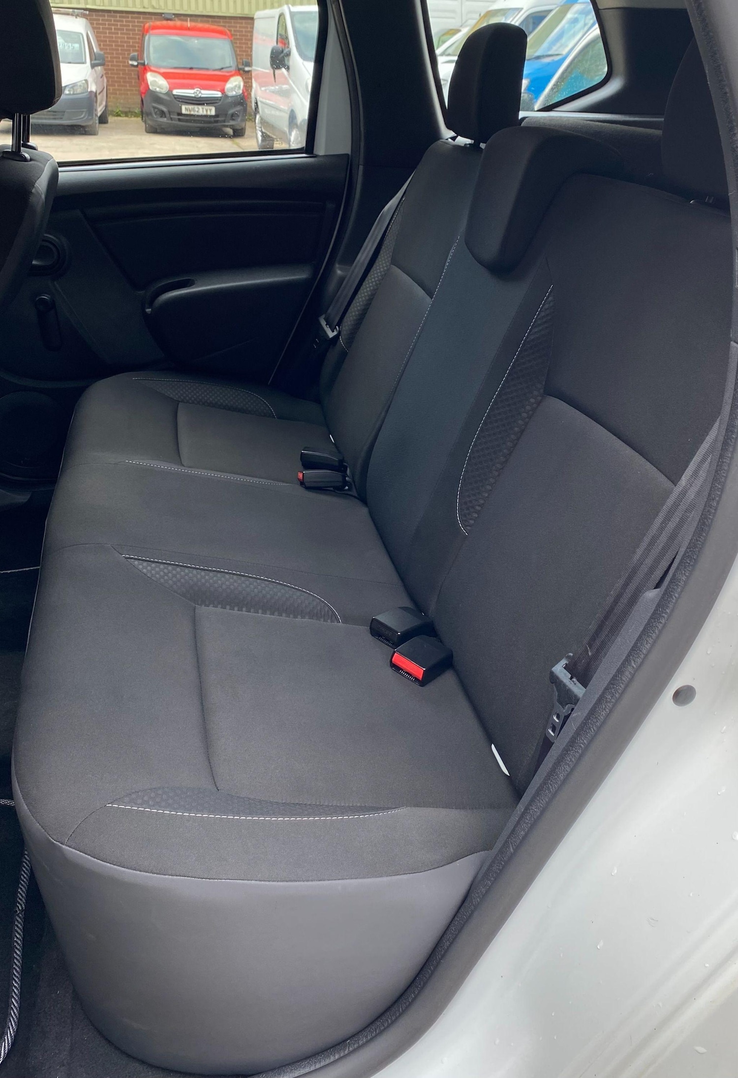 Used Dacia Duster 2018 for sale - 76753031: Photo 37