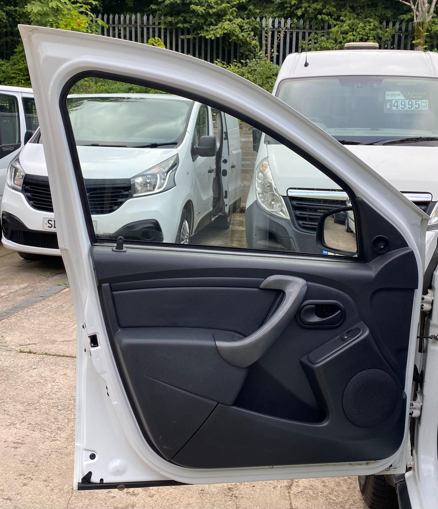 Used Dacia Duster 2018 for sale - 76753031: Photo 38