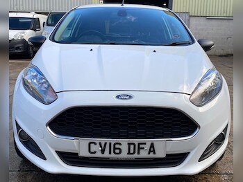 Used Ford Fiesta 2016 for sale - 76550570: Photo
