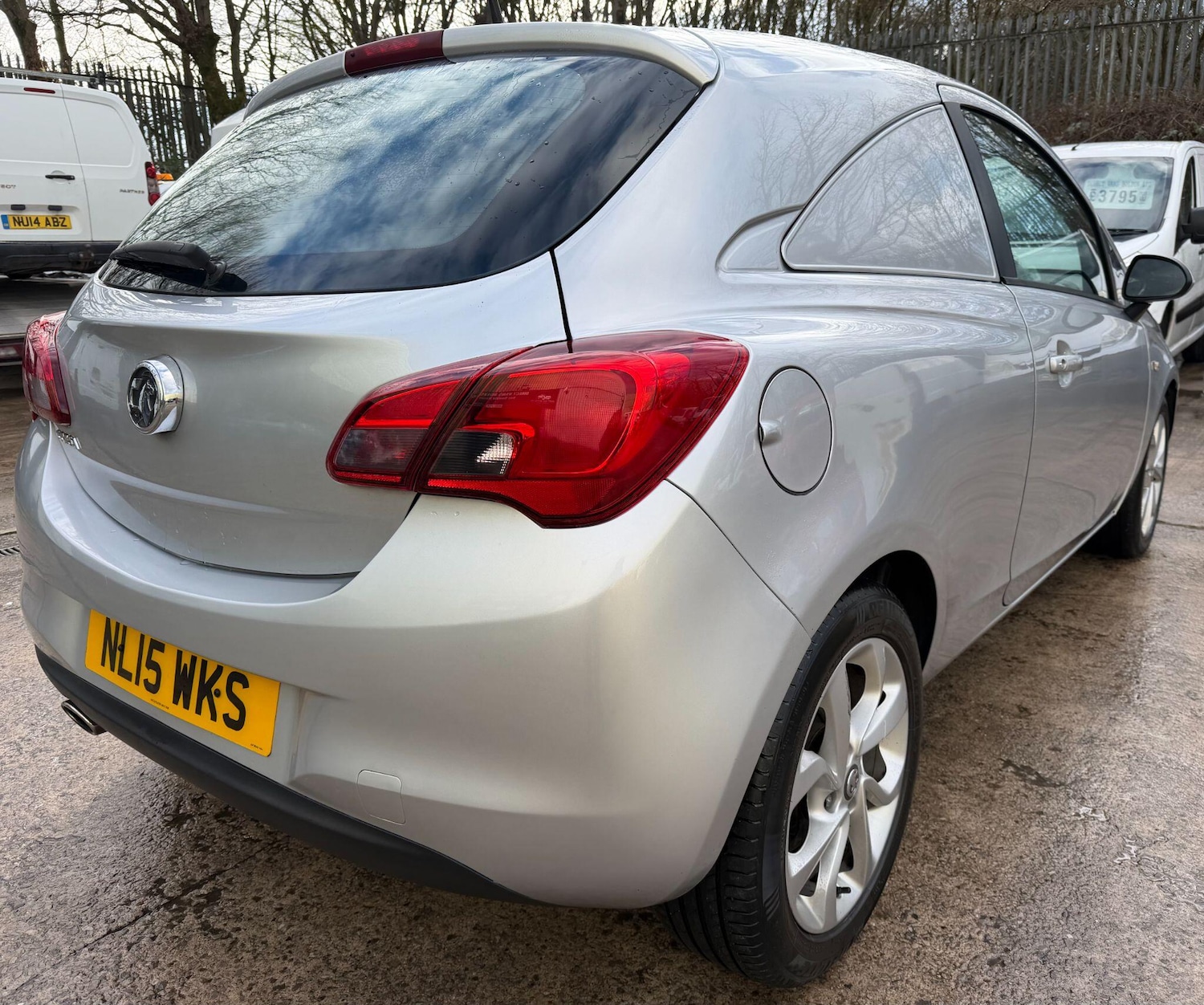 Used Vauxhall Corsa 2015 for sale - 77705534: Photo 8
