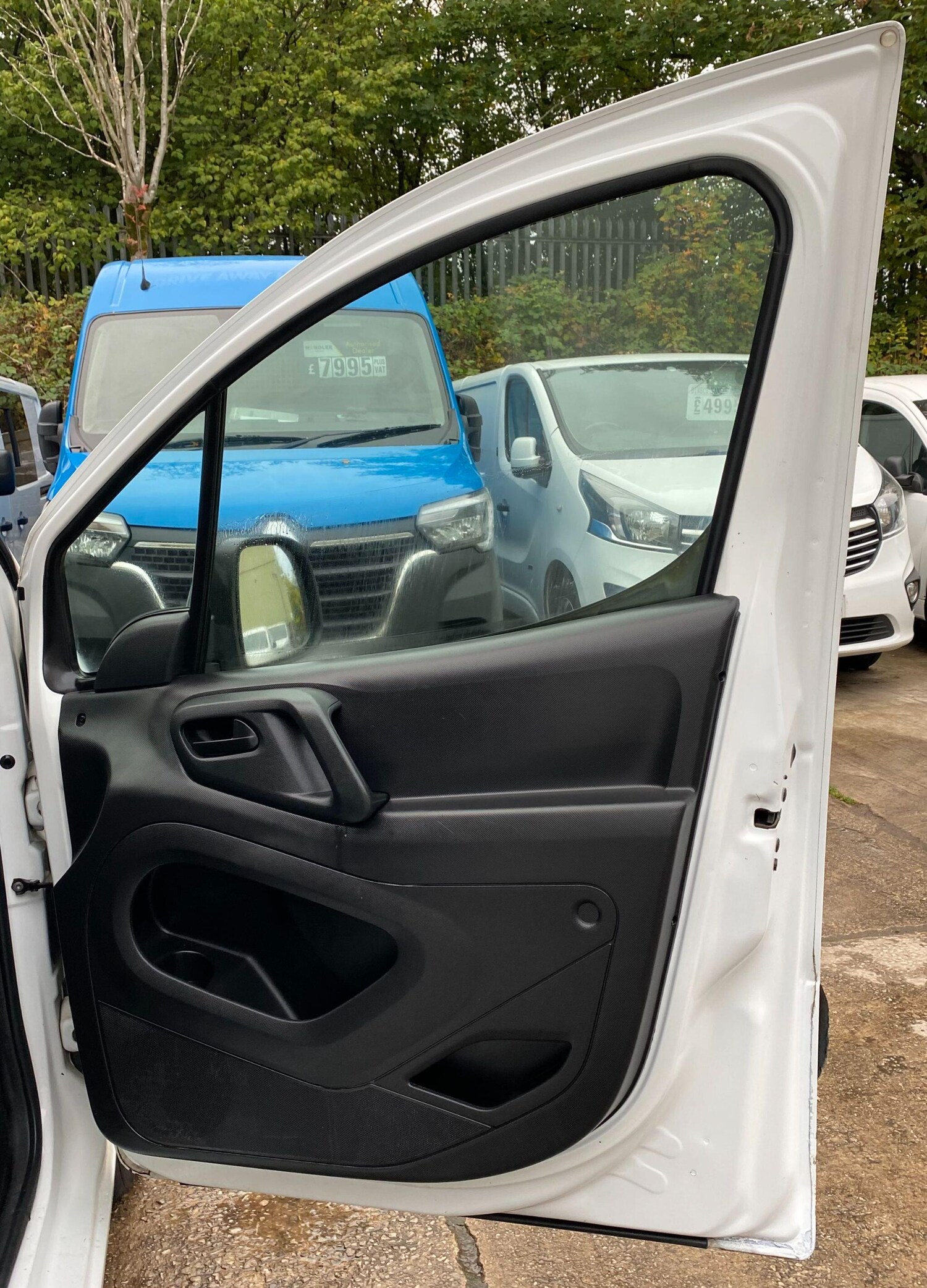 Used Citroen Berlingo 2016 for sale - 76549846: Photo 25