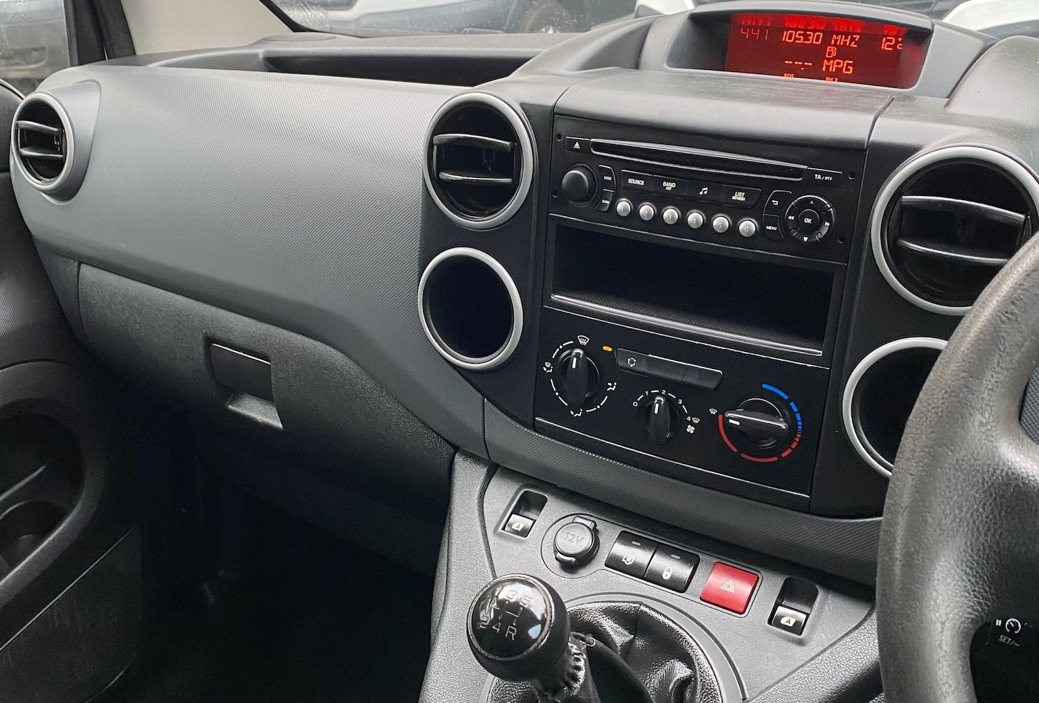 Used Citroen Berlingo 2016 for sale - 76549846: Photo 31