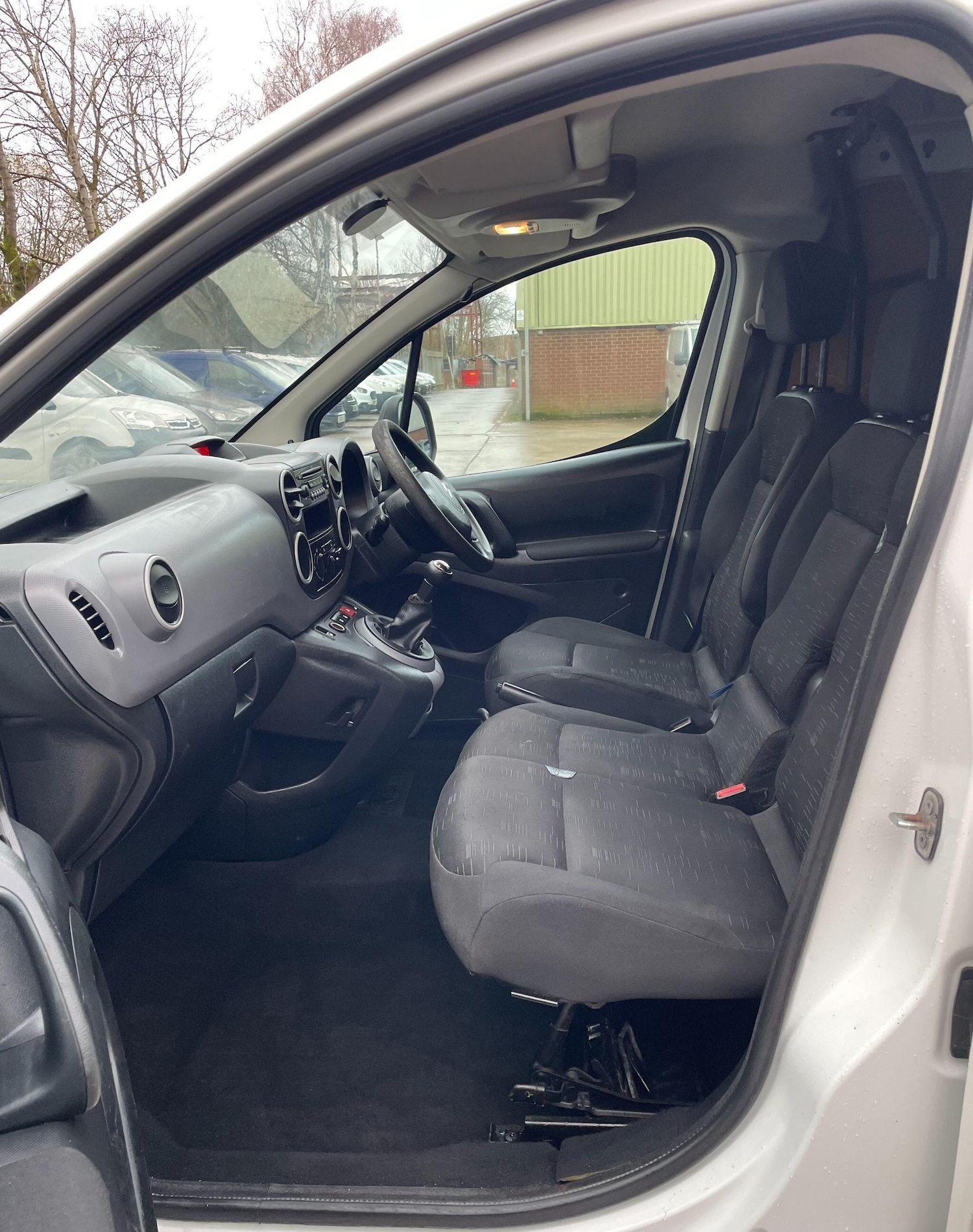 Used Citroen Berlingo 2009 for sale - 77156025: Photo 34