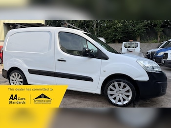 Used Peugeot Partner 2017 for sale - 79236133: Photo