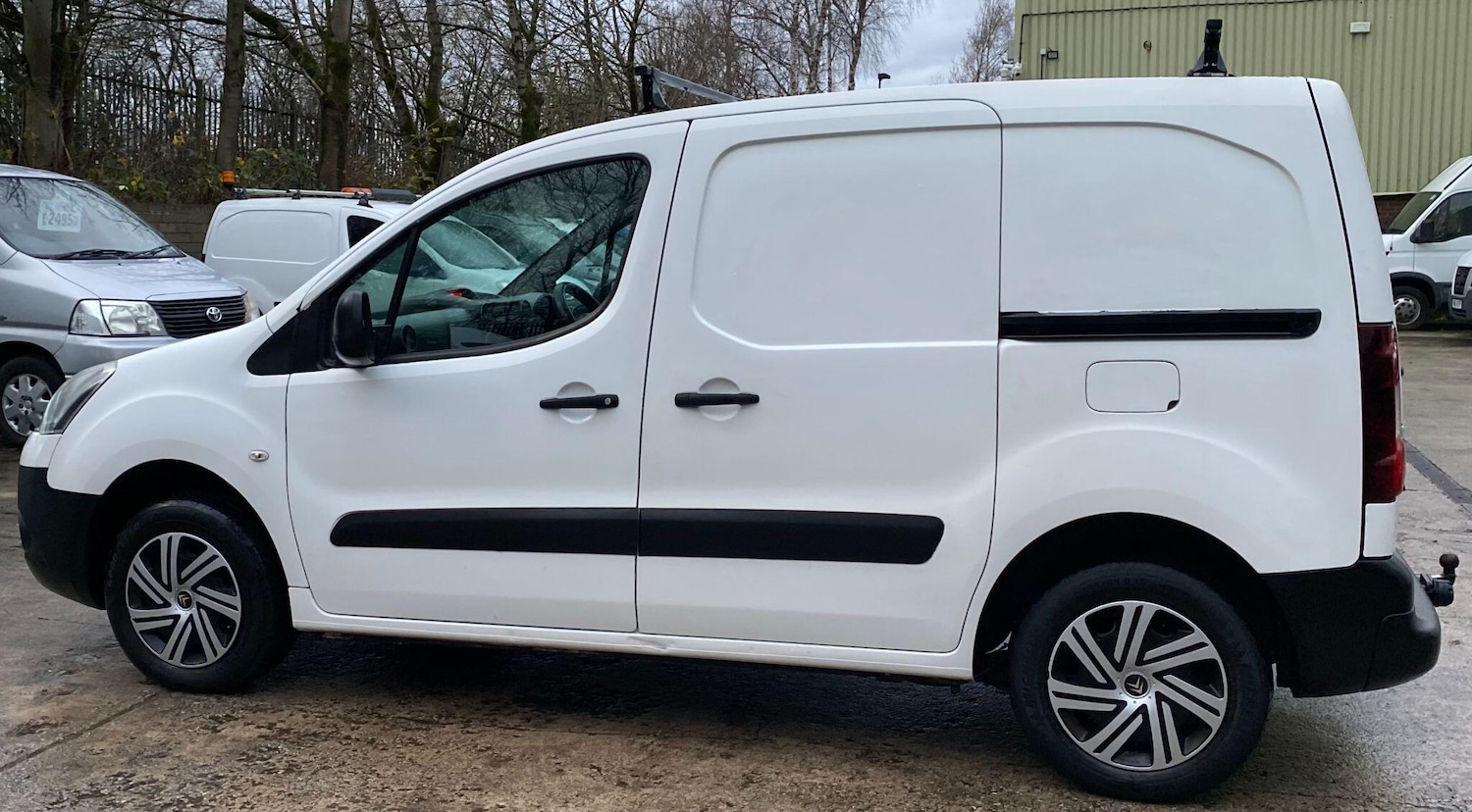 Used Citroen Berlingo 2014 for sale - 76990887: Photo 18