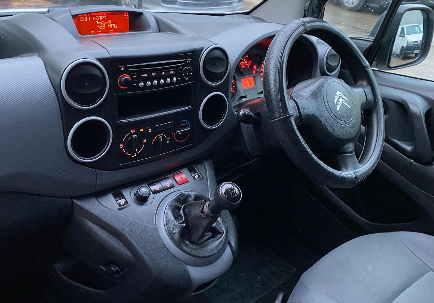 Used Citroen Berlingo 2014 for sale - 76990887: Photo 42