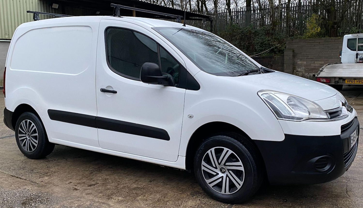 Used Citroen Berlingo 2014 for sale - 76990887: Photo 6