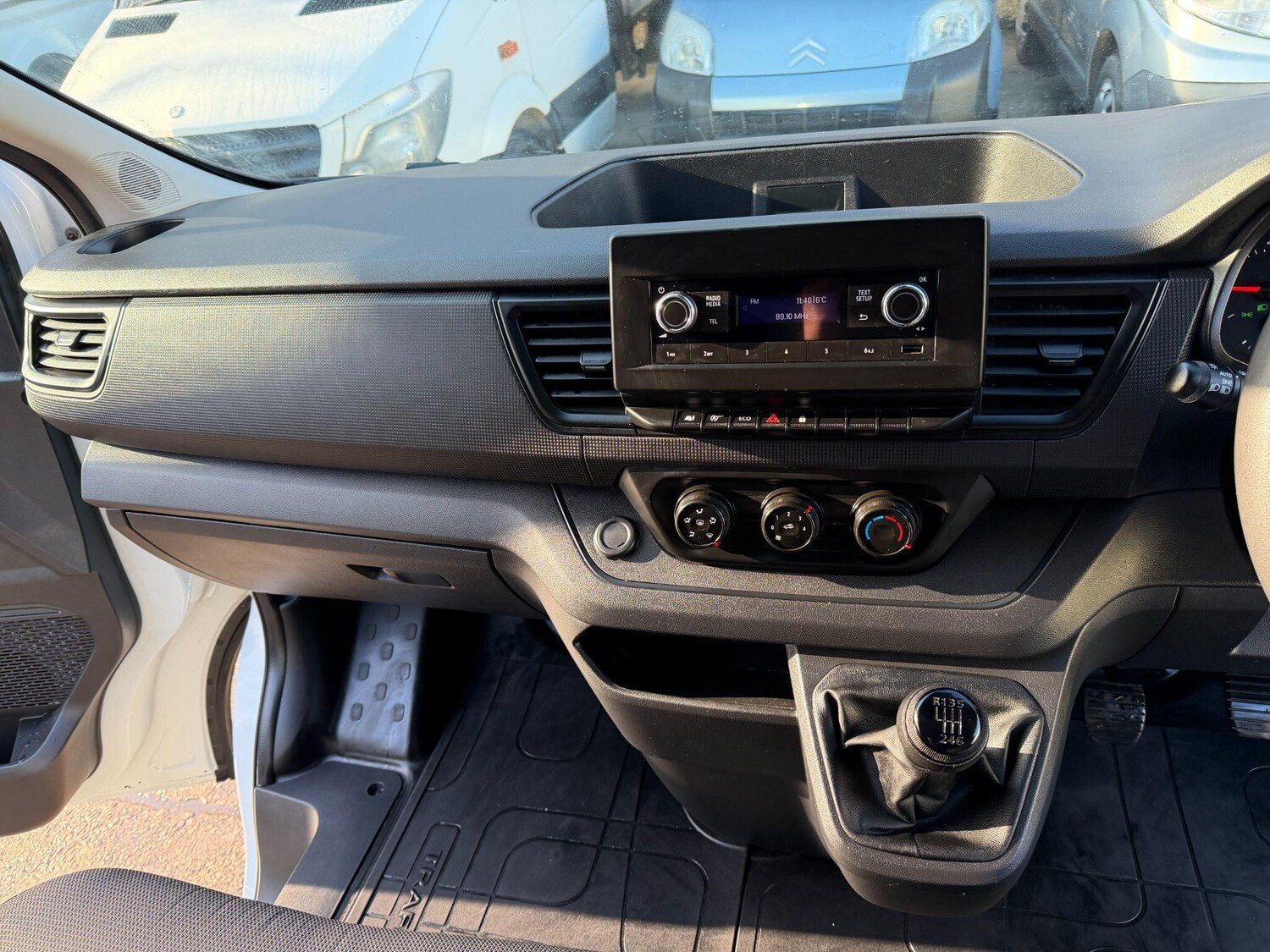 Used Renault Trafic 2022 for sale - 77352001: Photo 40