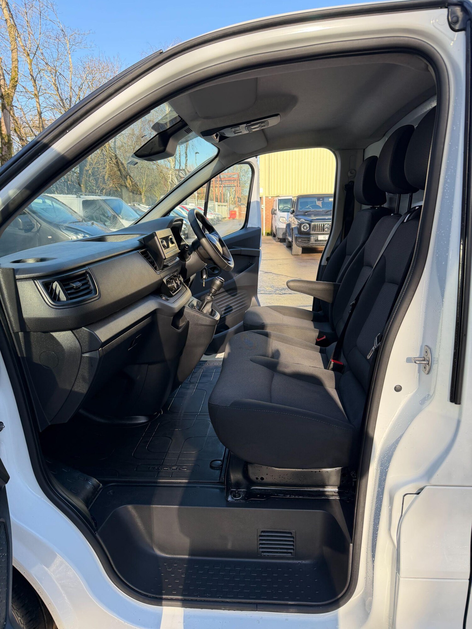 Used Renault Trafic 2022 for sale - 77352001: Photo 46