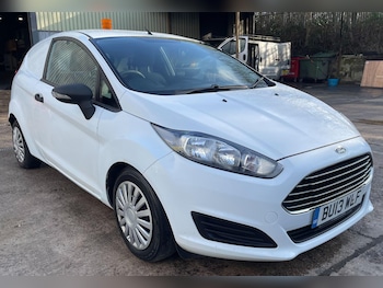 Used Ford Fiesta 2013 for sale - 77909597: Photo