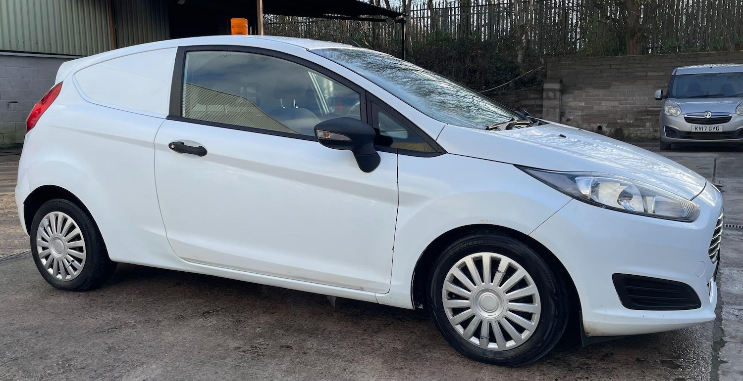 Used Ford Fiesta 2013 for sale - 77909597: Photo 6