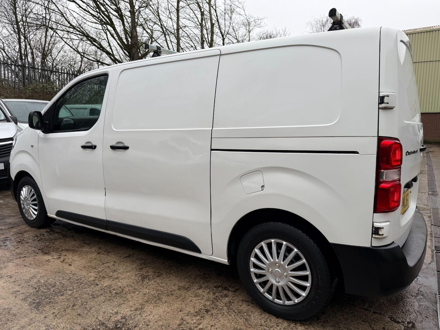 Used Citroen Dispatch 2017 for sale - 77144275: Photo 17