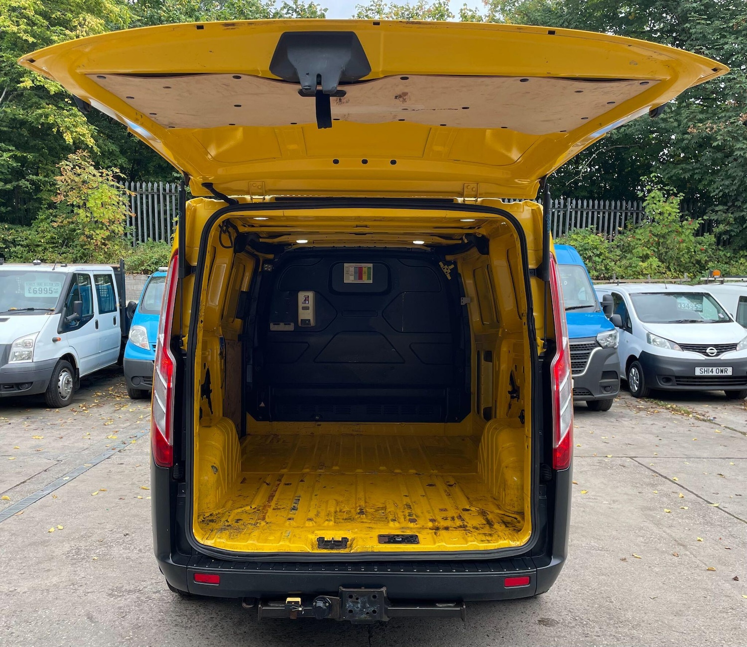 Used Ford Transit Custom 2020 for sale - 76549325: Photo 10