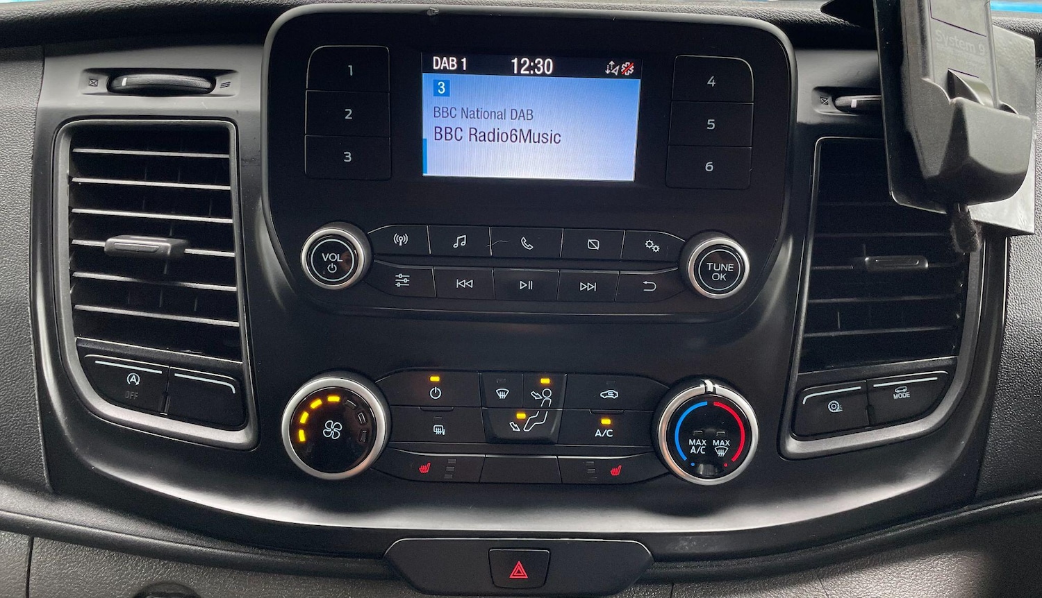 Used Ford Transit Custom 2020 for sale - 76549325: Photo 35