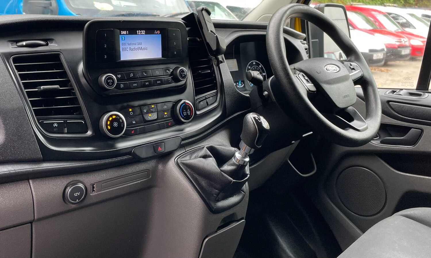 Used Ford Transit Custom 2020 for sale - 76549325: Photo 40