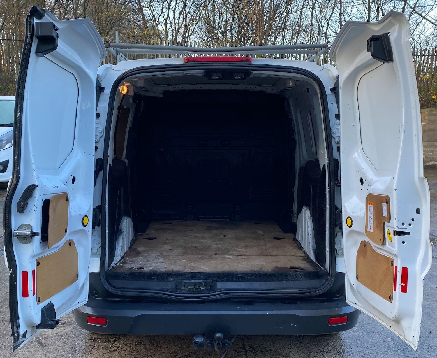 Used Ford Transit Connect 2014 for sale - 76936027: Photo 16