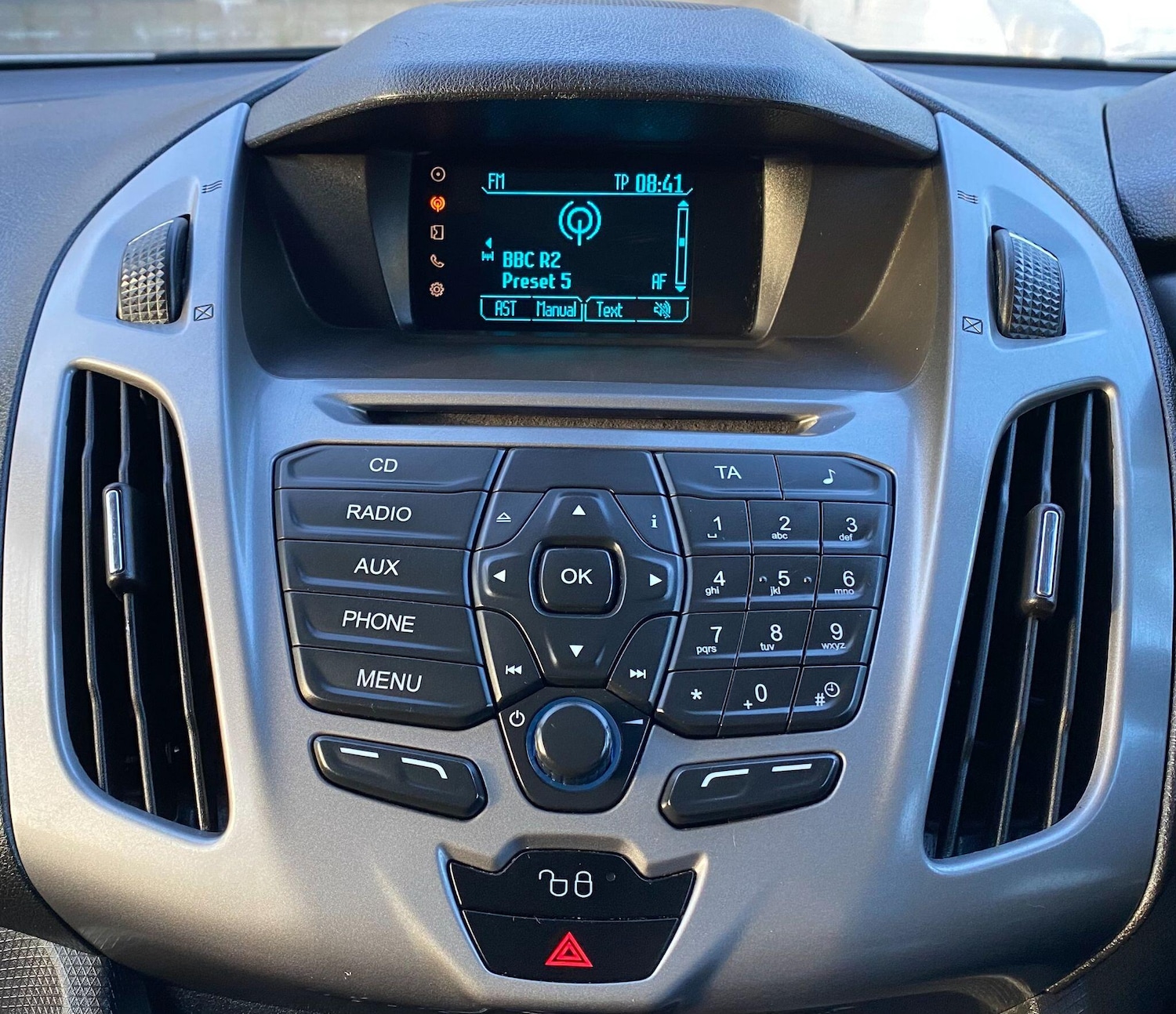 Used Ford Transit Connect 2014 for sale - 76936027: Photo 40