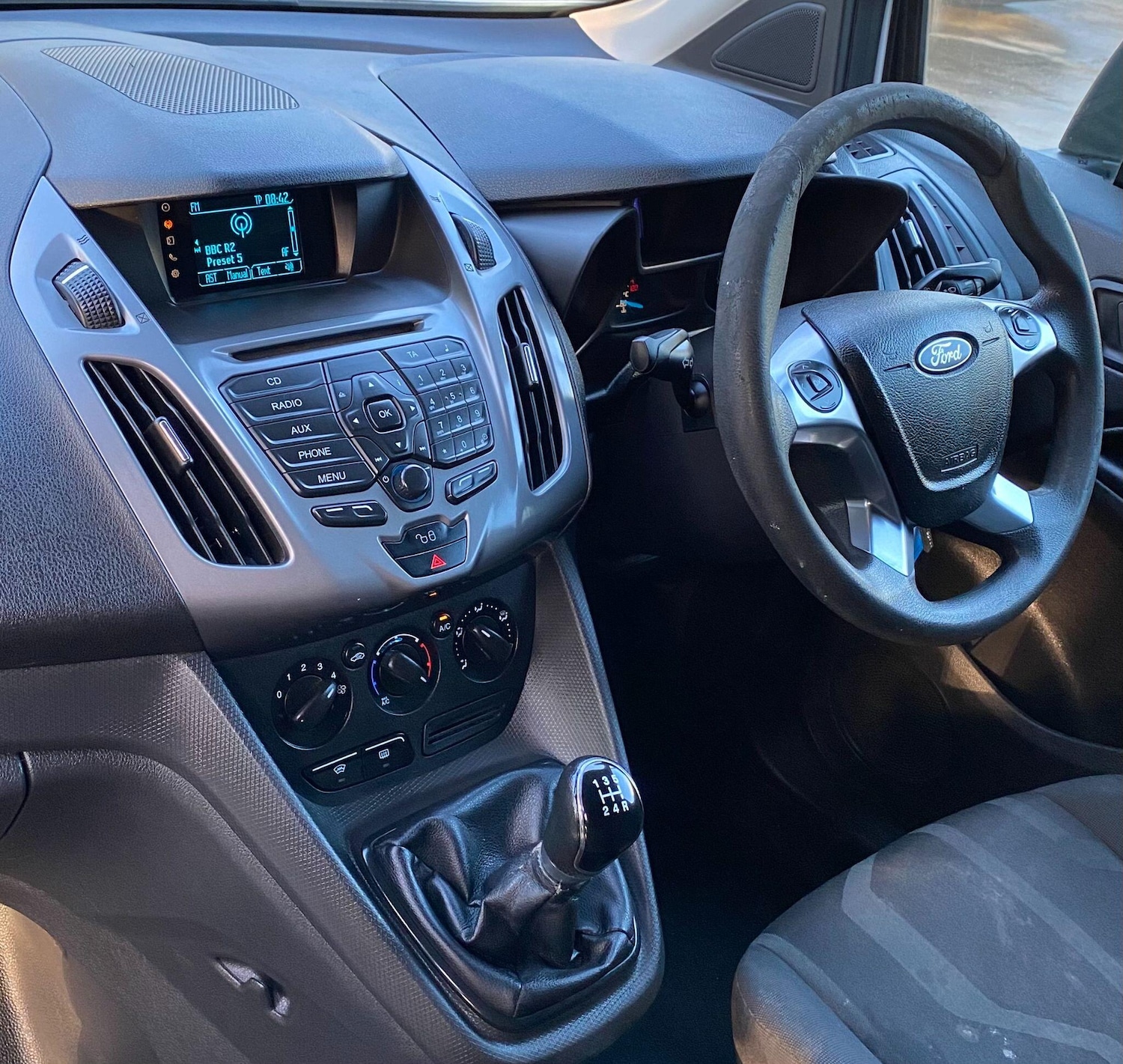 Used Ford Transit Connect 2014 for sale - 76936027: Photo 47