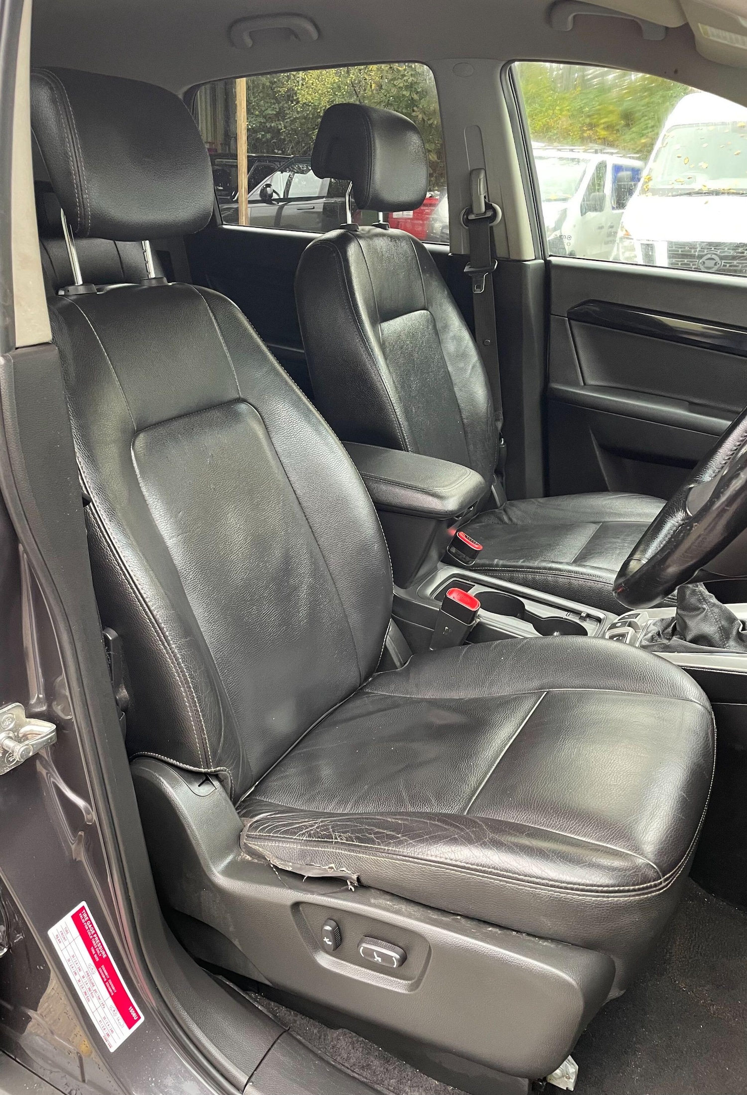 Used Chevrolet Captiva for sale - 76550221: Photo 27