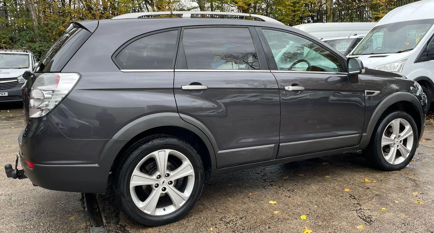 Used Chevrolet Captiva for sale - 76550221: Photo 8