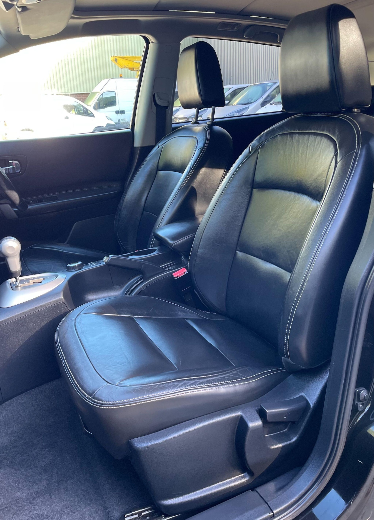 Used Nissan Qashqai 2013 for sale - 76549510: Photo 45