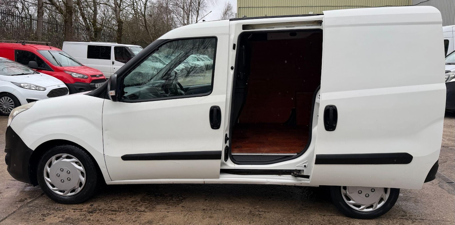 Used Vauxhall Combo 2013 for sale - 77646670: Photo 22