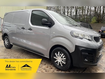 Used Peugeot Expert 2019 for sale - 76997513: Photo