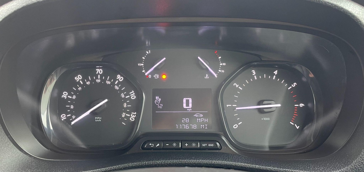 Used Peugeot Expert 2019 for sale - 76997513: Photo 30