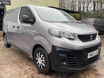 Used Peugeot Expert 2019 for sale - 76997513: Photo