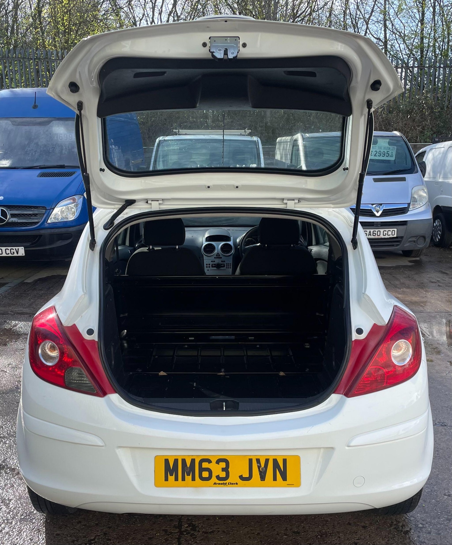 Used Vauxhall Corsa Van for sale - 78062976: Photo 11