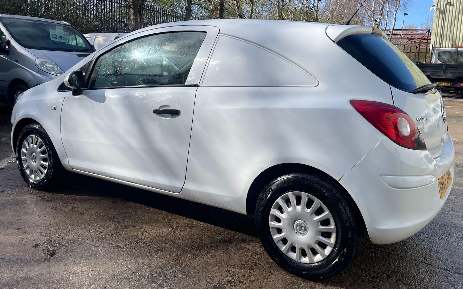 Used Vauxhall Corsa Van for sale - 78062976: Photo 14